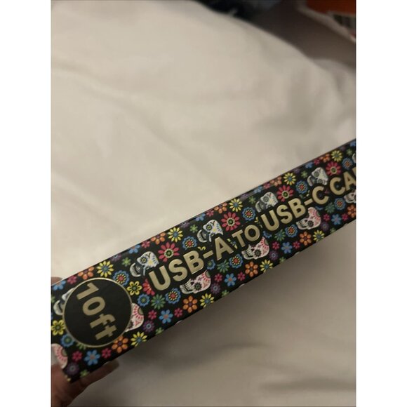 XO Poppy Fast Charging USB-A To USB-C Cable 10' Skulls Day Of Dead Design - Picture 3 of 8